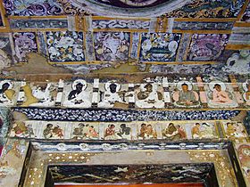 Cave 17, Buddha in his past lives, couples and their everyday life, and decorative motifs.[3][4]