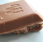 Chokladbit från chokladkakan Marabou Daim.