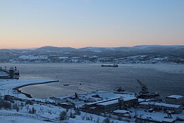 Vue du baie de Kola près de Jdouchtchia.