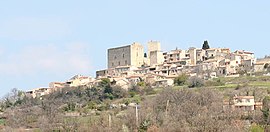 A view of the village of Caseneuve