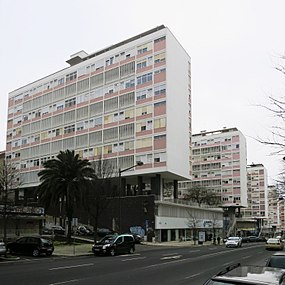 Conjunto Habitacional, Avenida Infante Santo