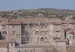 主教宫（法语：Palais des évêques de Bourg-Saint-Andéol）