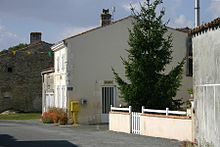 Voissay mairie 1.JPG