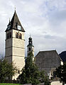 Keskaegsed kirikud: Liebfrauenkirche (vasakul) ja Püha Andrease kirik (paremal)