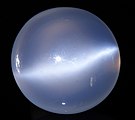 Moonstone polished en cabochon