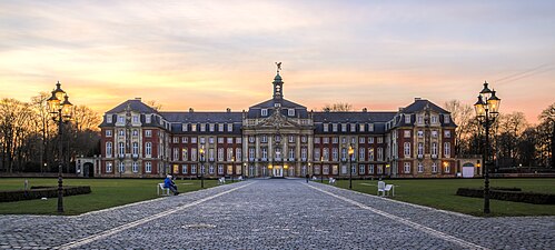 Fürstbischöfliches Schloss. Nu onderdeel universiteit