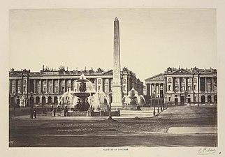 La place en 1855 (photo d'Édouard Baldus).