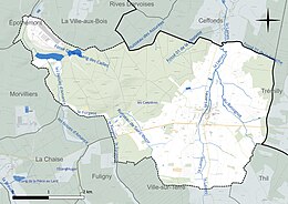 Carte en couleur présentant le réseau hydrographique de la commune