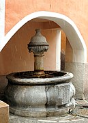 La fontaine des Soupirs, située dans la vieille ville.