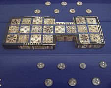 Plateau du jeu royal d'Ur. British Museum.