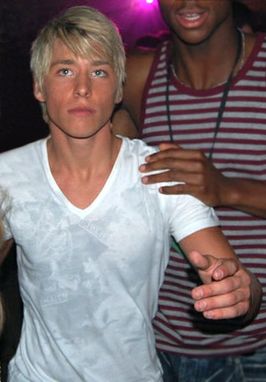 Mitch Hewer