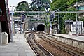 Südkopf des Bahnhofs Saint-Cloud – links vor dem Tunnelportal das 1963 stillgelegte alte Empfangsgebäude