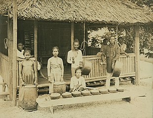 Ansambel Kulintang Sama-Bajau dari Filipina di acara Louisiana Purchase Exposition, AS (1904)