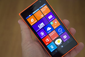 Nokia Lumia 735