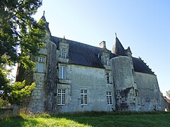 Le château du Breuil.