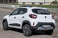 Partea din spate a Dacia Spring 2021, versiunea pentru ride-sharing