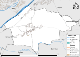 Carte en couleur présentant le réseau hydrographique de la commune