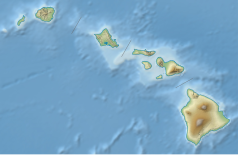 Mapa konturowa Hawajów, po prawej znajduje się punkt z opisem „Maui”