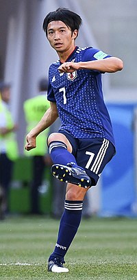 שיבסאקי במדי נבחרת יפן במונדיאל 2018