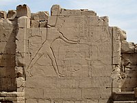Koning Thoetmoses III in Karnak