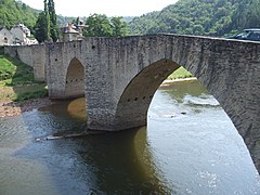 Le pont gothique.