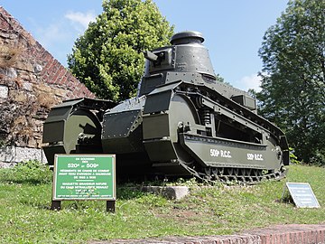 Tanc Renault FT-17.