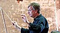 Jörg-Peter Weigle bei einer Probe vor Konzertbeginn am 23. Juni 2019 in der Klosterruine Chorin anlässlich des Choriner Musiksommers 2019