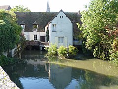 Moulin Saint-Père, rue de la Grenouillère.