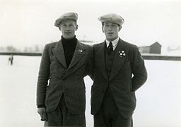 Michael Staksrud (t.h.), vinner i 1937 og Hans Engnestangen (t.v.), vinner i 1938
