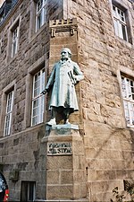 Monument Baron vom Stein op het raadhuis