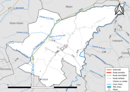 Carte en couleur présentant le réseau hydrographique de la commune