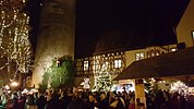 Der Tauberbischofsheimer Weihnachtsmarkt vor dem Kurmainzischen Schloss (2016)