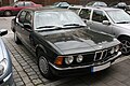 Uski "Bubrezi" na prvoj generaciji BMW serije 7