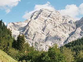 Le Sasso delle None depuis La Valle (nord-ouest).