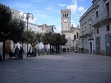 Miglionico Piazza popolo.jpg