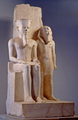 Standbild des Haremhab und Amun