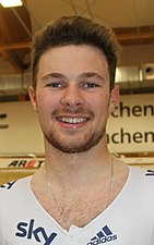 Owain Doull (seiclo; medal aur)