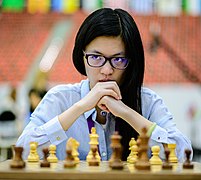 Hou Yifan (29762728494) (cropped)