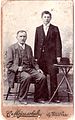 Milutin Uskoković sa ocem Mijailom iz 1901. godine, iz arhive Narodne biblioteke Užice