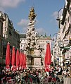 Deutsch: Straßencafé vor der Pestsäule auf dem Graben