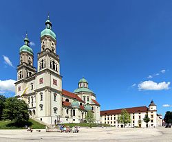 Kirk St. Lorenz Basilica