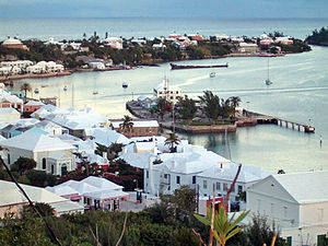 Pelabuhan St. George, Bermuda dan kota Saint George.
