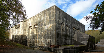 Blockhaus d'Éperlecques de la Seconde Guerre mondiale, en béton armé, du Pas-de-Calais.