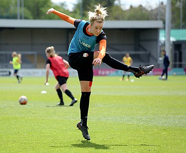 London Bees v Millwall Lionesses, 15 April 2017 (062)