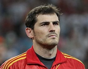 Iker Casillas na EURU 2012 před zápasem s Francií