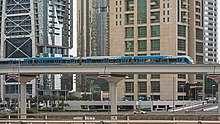 Dubai Metro açılış gününde.