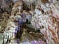 Thien Cung cave, Ha Long bay