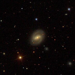 Галаксијата IC 486 сликана со SDSS