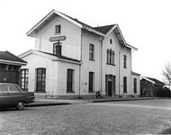 Het stationsgebouw in 1971