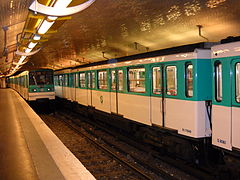 Station Mairie d'Issy.